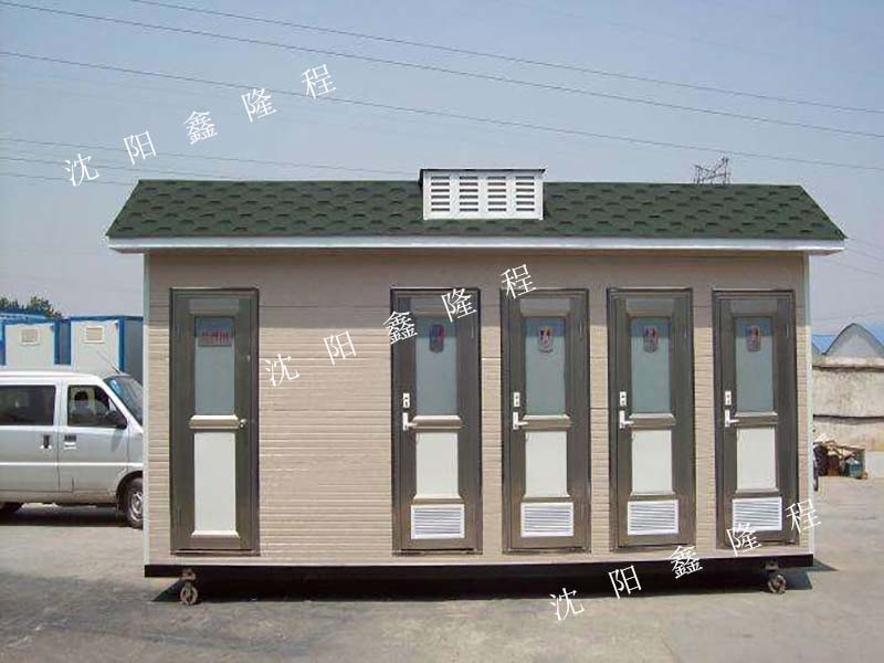 1-20010611333RN.jpg